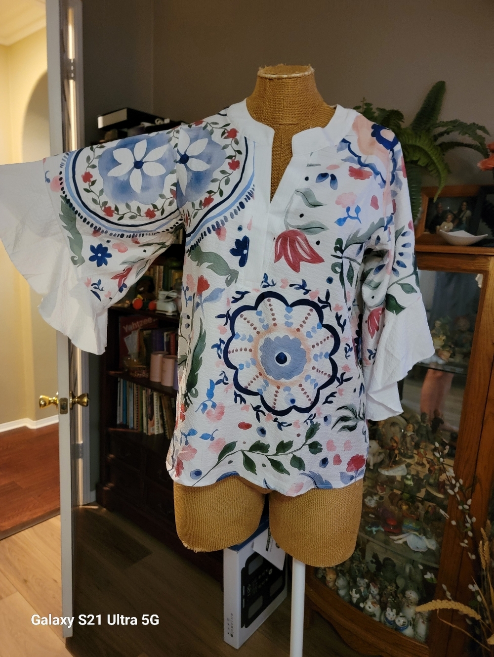 Floral Ruffle-Sleeve Tunic Top - White Multicolor